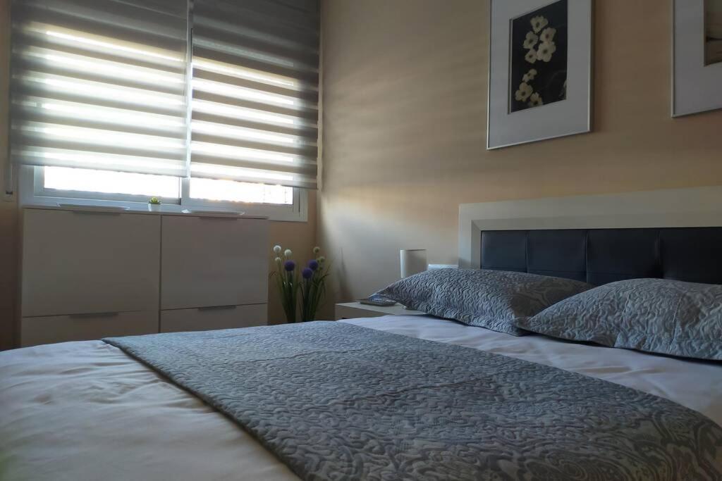 Apartamento Para 5 Personas Frente Al Mar Con Piscina Y Parking Cubelles Exterior photo